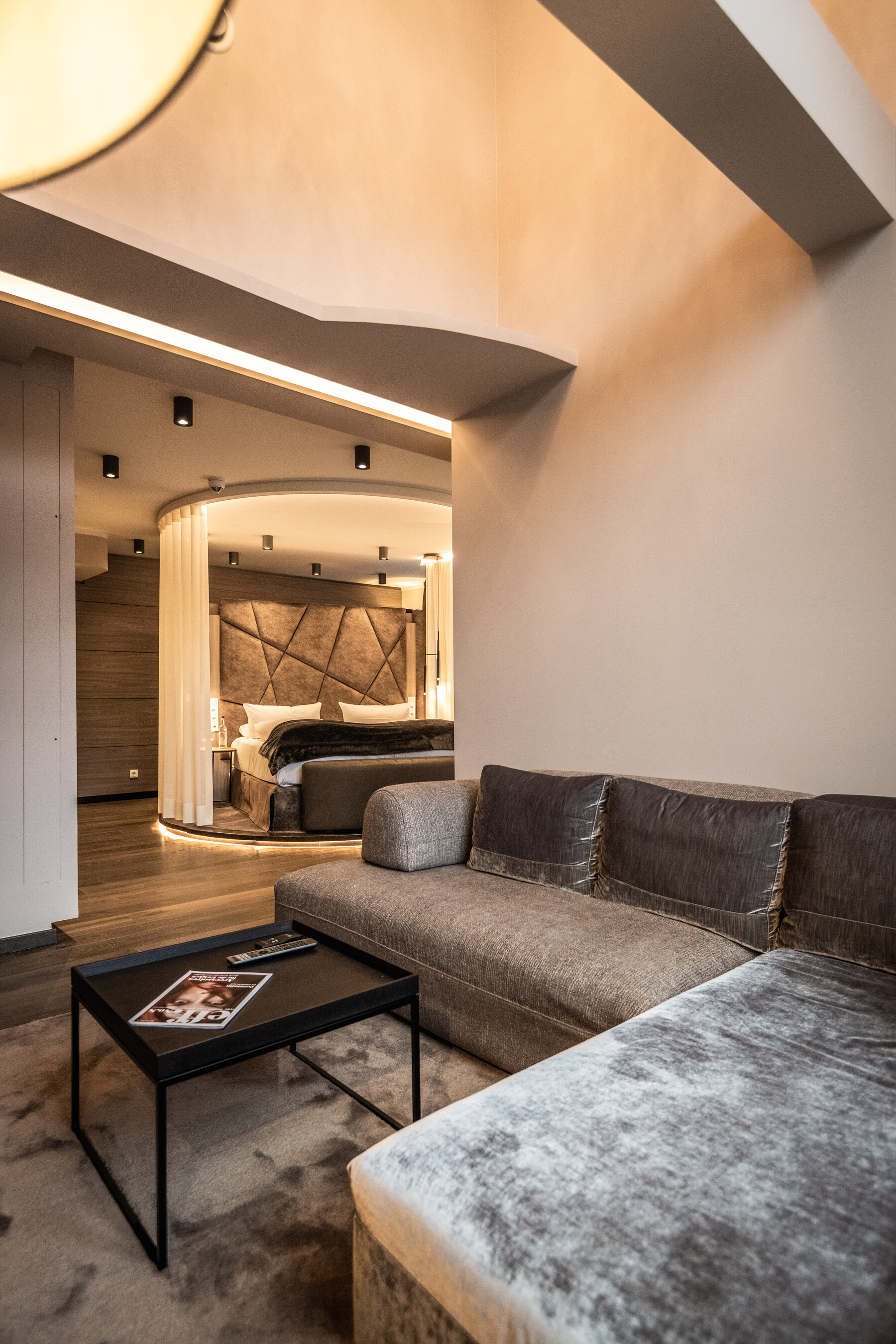 Zimmer Übersicht Neuheit: Eleganter Gesamteindruck, moderne Ausstattung