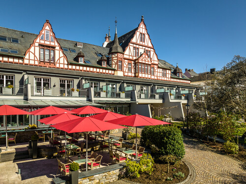 Wellnesshotel direkt an der Mosel: Kurzurlaub im Moselschlösschen
