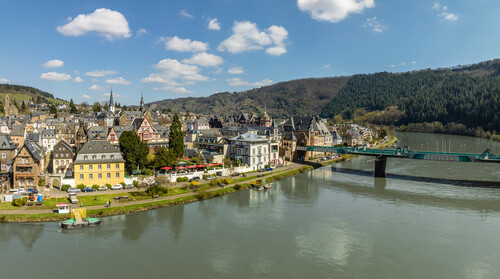 Wellnesshotel direkt an der Mosel: Kurzurlaub im Moselschlösschen